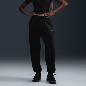 Nike Women's Sportswear Phoenix Fleece High-Waisted Oversized Sweatpants, Large